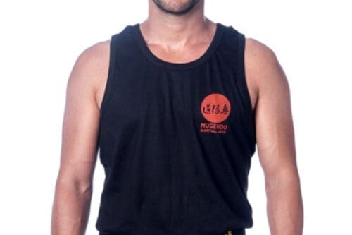 CAMISETA TIRANTE INF MUGENDO ROJA O NEGRA